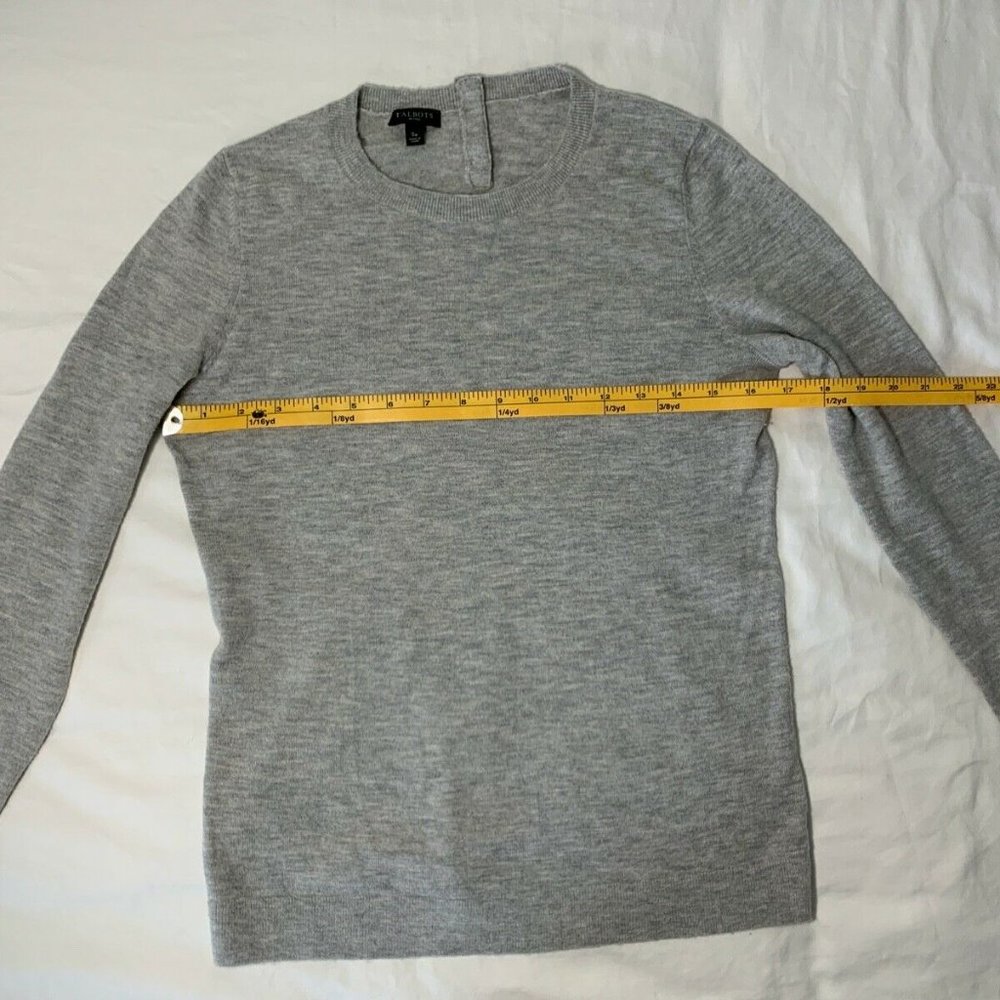 Talbots Women Petite Small Light Gray Sweater/Top